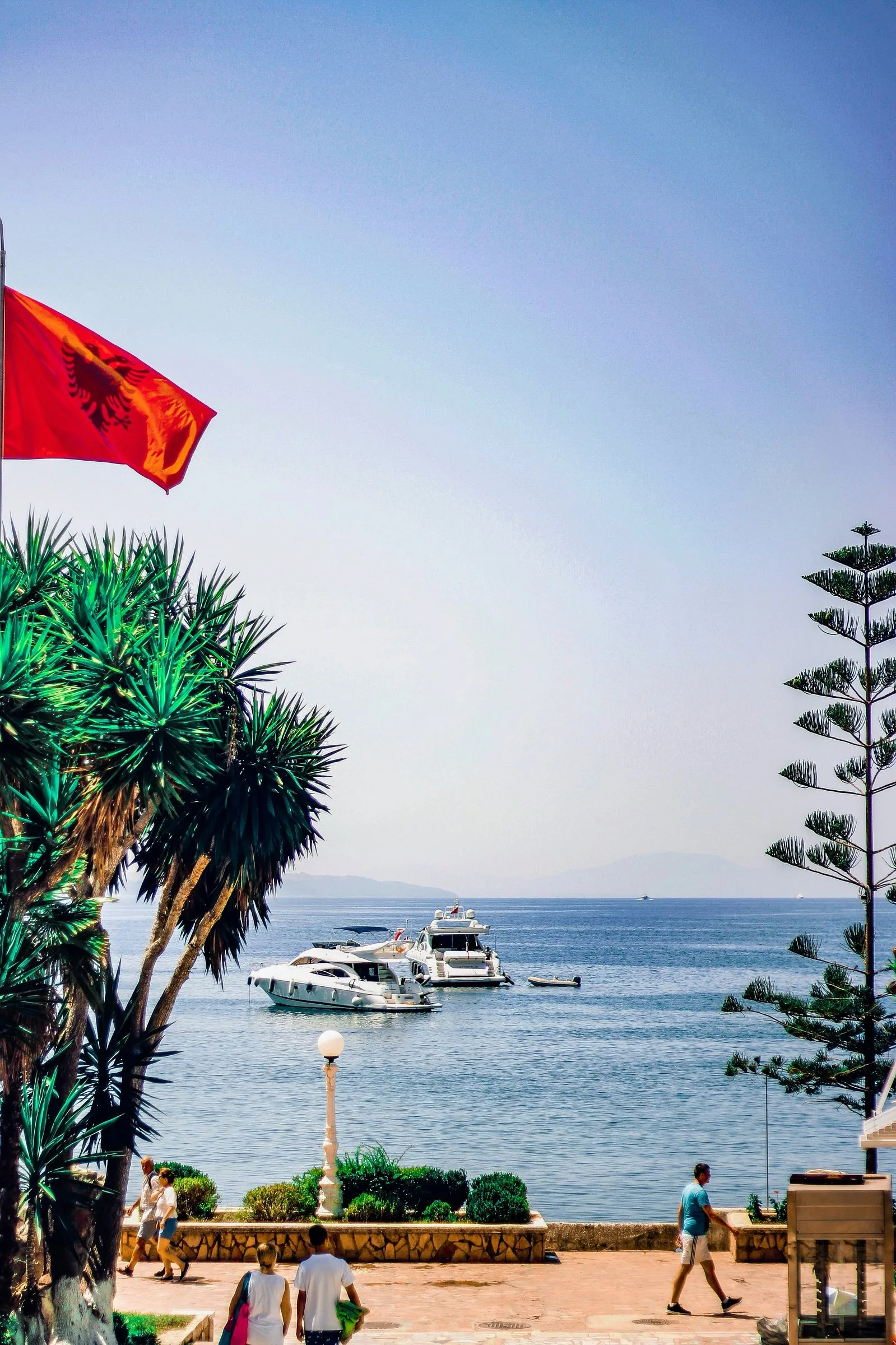 Image - En Albanie, le tourisme de luxe catalyse la colère populaire